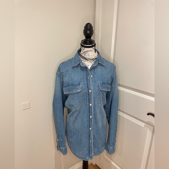 Zara Casual Blue Denim Shirt For Fall - Picture 3 of 9